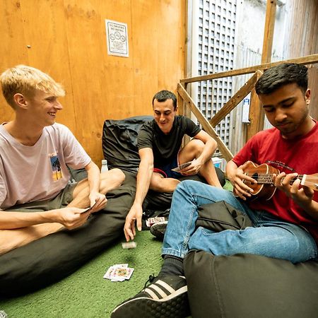 Urban Nomad Potts Point - 18 To 39 Only Hostel Sydney Luaran gambar