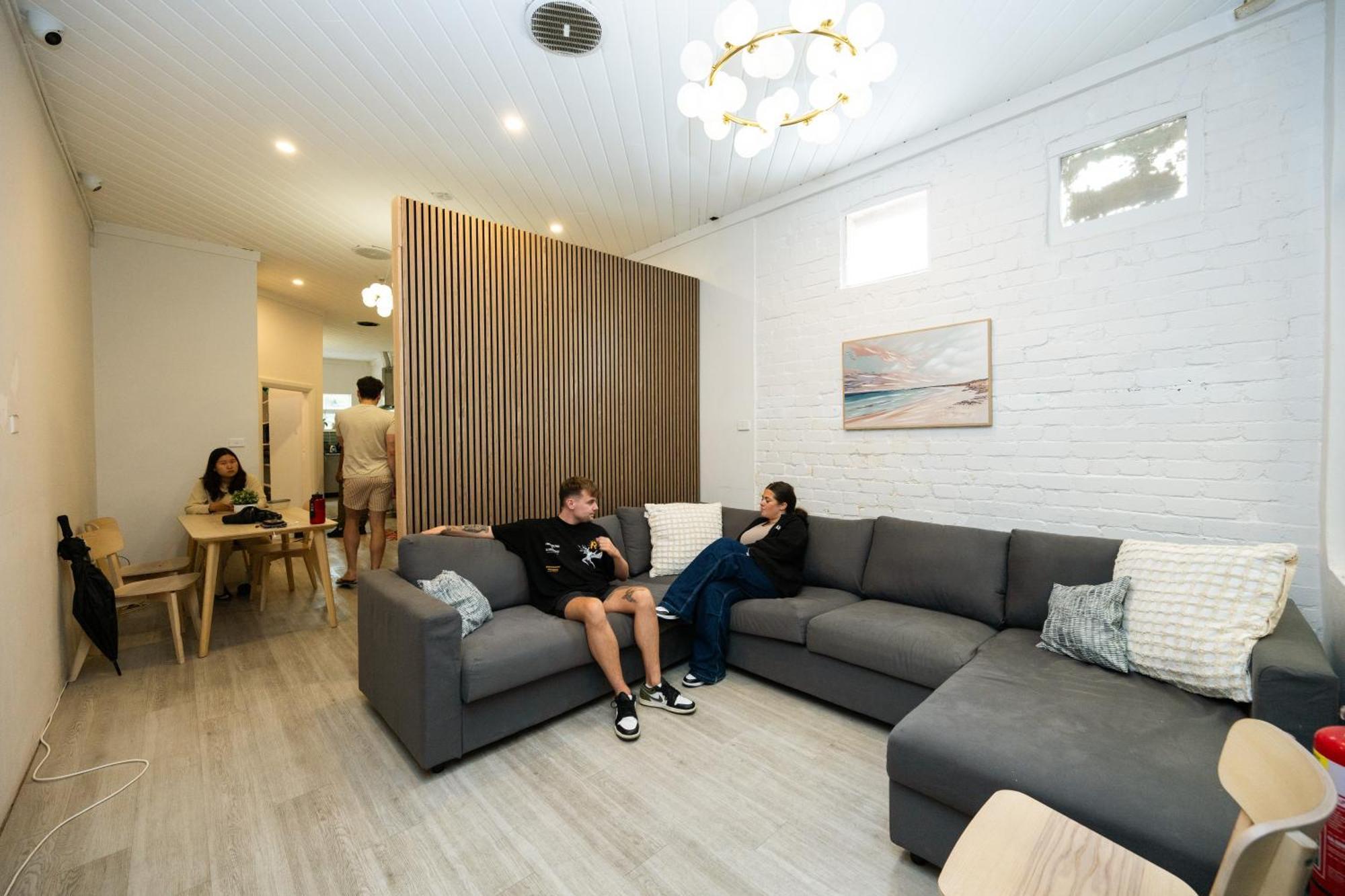 Urban Nomad Potts Point - 18 To 39 Only Hostel Sydney Luaran gambar